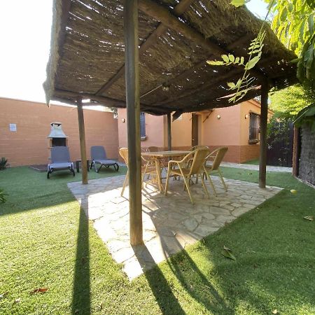 Casa Bungalows Con Jardin Privado Y Piscina Compa Кадис Экстерьер фото