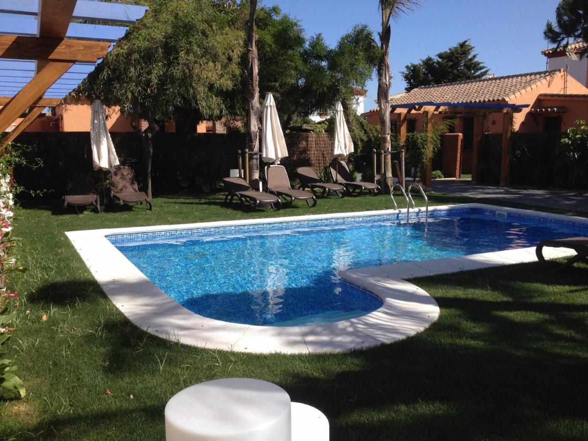 Casa Bungalows Con Jardin Privado Y Piscina Compa Кадис Экстерьер фото