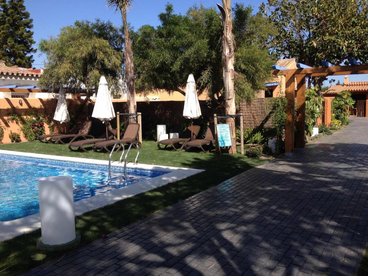 Casa Bungalows Con Jardin Privado Y Piscina Compa Кадис Экстерьер фото